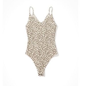AE V-Neck Leopard Print Bodysuit